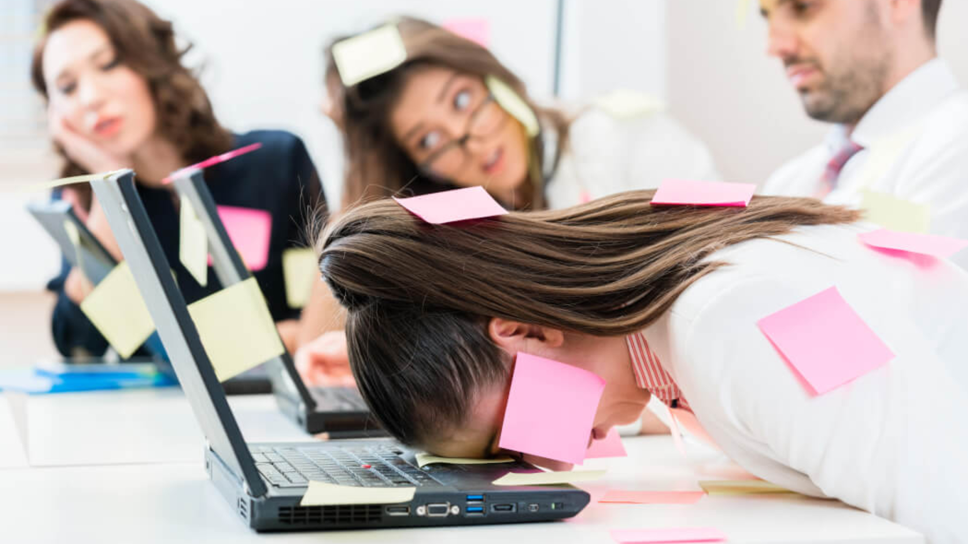 Trabajo tóxico y cómo prevenirlo con el team building